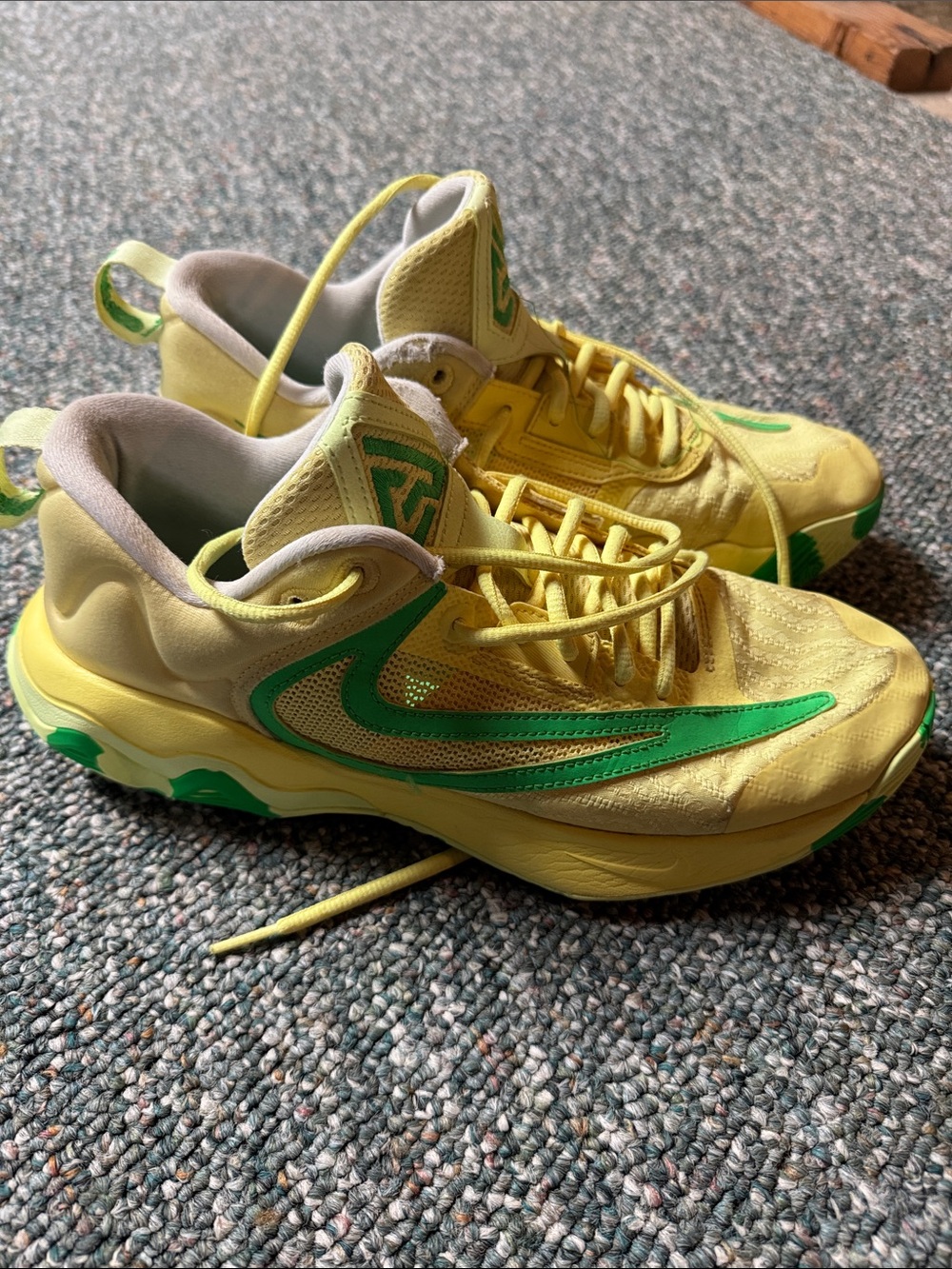 Nike Giannis Yellow and Green Men's Athletic Sneakers